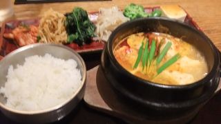 スンドゥブチゲ定食おススメ