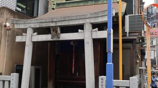 誰もお参りせず