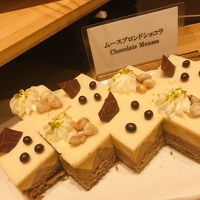 ブッフェのケーキ