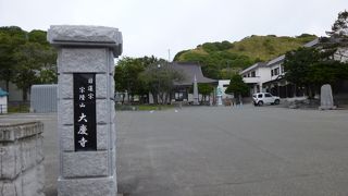 とても広い境内です