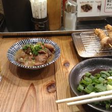 1000円でホルモン串と30分飲み放題