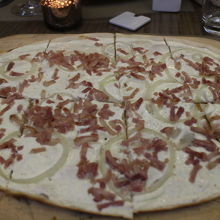 タルトフランベ