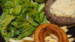 アメリカンスタイルのカフェ