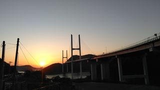 長崎港をまたぐ大きな橋