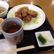 今回いただいた定食ものです。