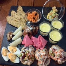 前菜盛り合わせフル