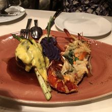 Lobster Newburg ＆ Beef Oscar