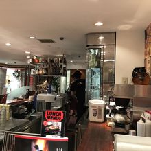 カウンター周辺