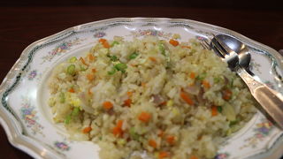 ロータス レストラン カフェ & ギャラリー