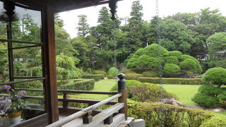柴又帝釈天にある庭園・邃渓園 、彫刻ギャラリーと一緒に見ました、良かったです。