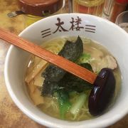 食事時間以外でも混雑しています