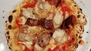 Pizza ＆ Wine BotoRu 本厚木駅前店