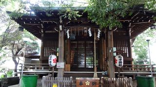 静かな神社でした