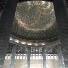 インドネシア最大級のモスクです By トラベラーk イスティクラルモスクのクチコミ フォートラベル