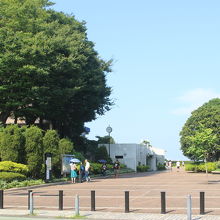 公園入口