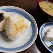 なっちゃったレトロの人気店で朝食