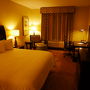 部屋が広いマイアミ空港最寄りホテル