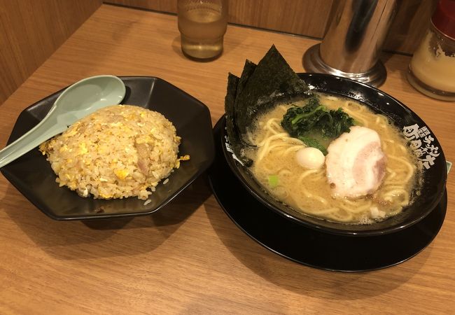 横浜家系ラーメン 町田商店 北新地店 クチコミ アクセス 営業時間 キタ 大阪駅 梅田 フォートラベル 横浜家系ラーメン 町田商店 北新地店 クチコミ アクセス 営業時間 キタ 大阪駅 梅田 フォートラベル