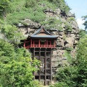 牛に引かれて善光寺の舞台