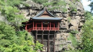 牛に引かれて善光寺の舞台