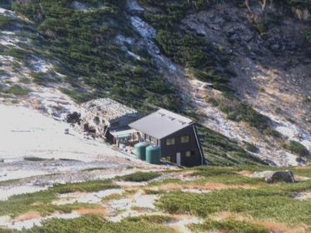 根石岳山荘 写真