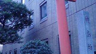 鳥居は結構目立ちます。