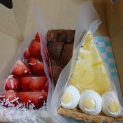 タルトで有名な洋菓子屋さん、キルフェボン