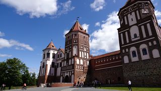 ミール城への行き方