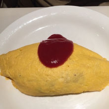 ケチャップは濃すぎます。避けて食べてしまった。。