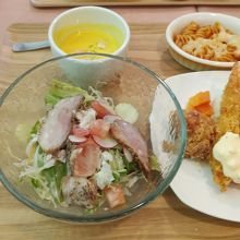 シーフードミックスカフェランチです