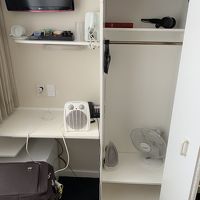 温風機、扇風機、アイロン、ドライヤー、湯沸かし器