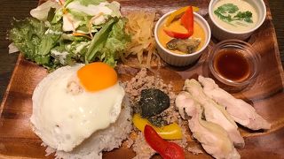 アジアンレストラン