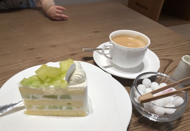 川越氷川神社:優雅なカフェ