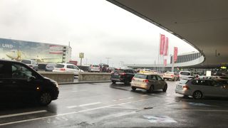 コンパクトな空港