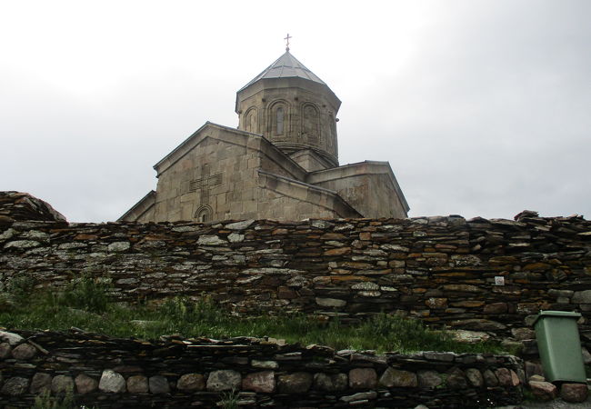 ツミンダサメバ教会 クチコミ アクセス 営業時間 グルジア軍用道路周辺 フォートラベル