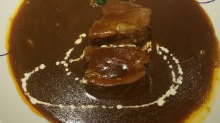 パスタやカレーがメインのランチ