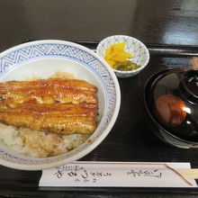 鰻丼を食べました