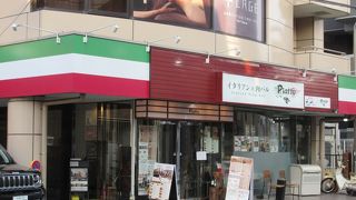 トラットリア ロッソ ピアット