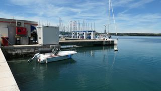 プーラ北側のヨットハーバー、ACIマリーナ