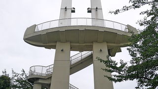 タワーの上からの景色が素晴らしい　晴れた日なら絶対行ったほうがいい