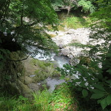 普通の川のようにも