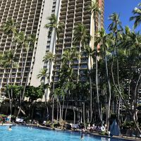 スーパープールからのレインボータワー