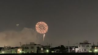 打ち上げ高さが低いけど豪華