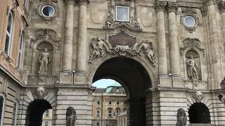 ブダペストの王宮の中庭