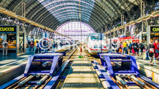 かなり混雑しています。