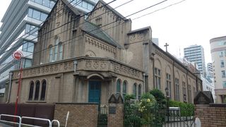 モダンなイメージの歴史的建築物