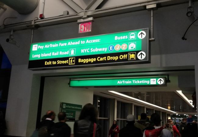 ジャマイカ駅 クチコミ アクセス 営業時間 ニューヨーク フォートラベル