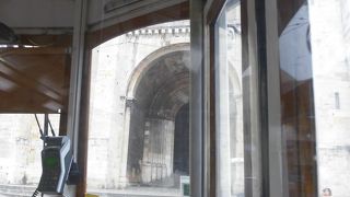 路面電車の難所