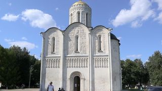 ドミトリエフスキー聖堂
