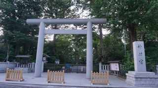 会社帰りの時間とかだと中に入れない